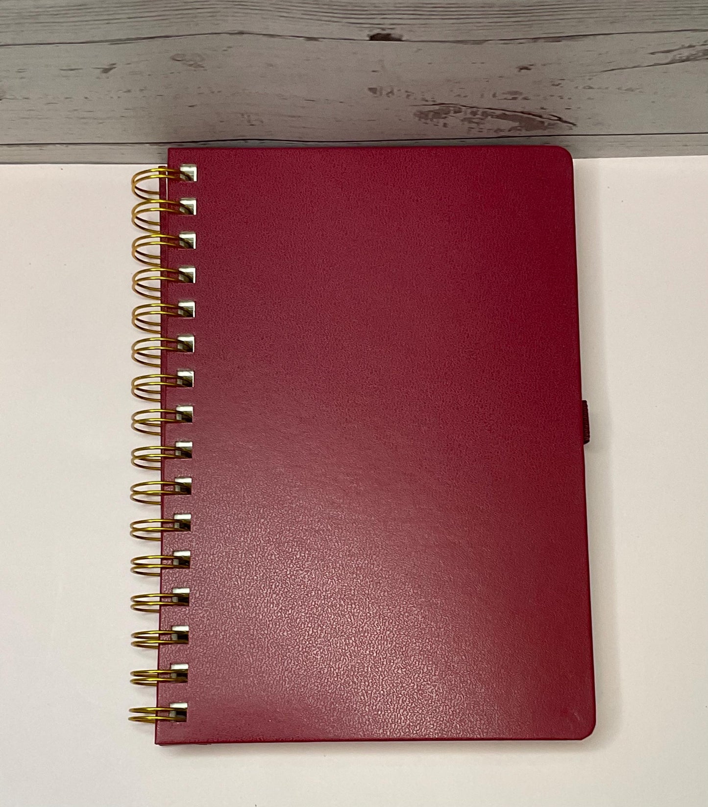 Goals Journal: Hard Cover Daily Planner with Pen Holder