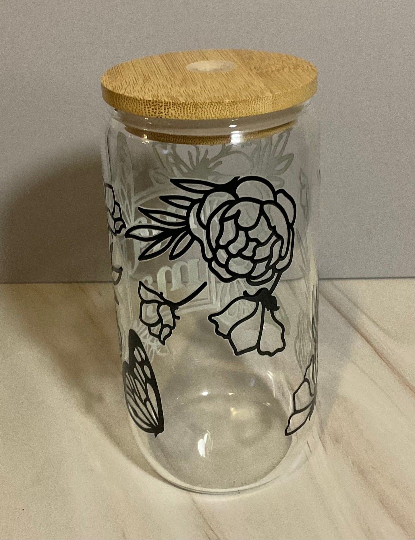 Mama Glass Can with Bamboo Lid & Reusable Straw - 16 oz